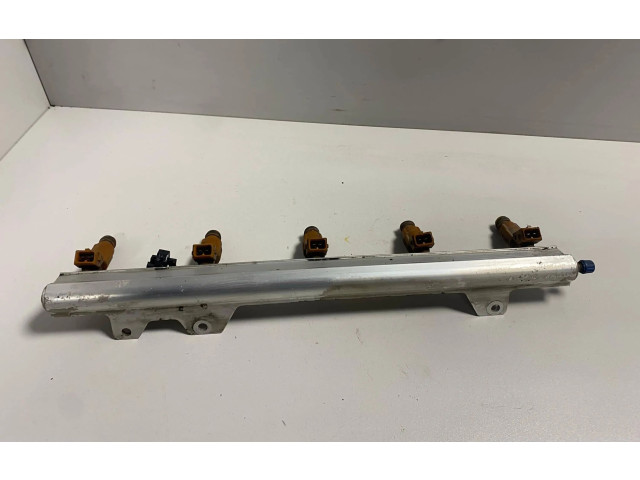 Топливная рампа 9186942, 9186340 Volvo S60 для двигателя B5204T