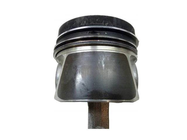  Поршень с шатуном  TDI  Skoda Octavia Mk3 (5E)  