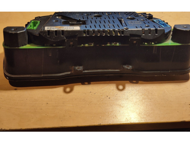 Панель приборов 4B0919880H   Audi A6 S6 C5 4B       