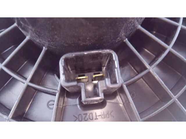 Вентилятор печки 8727001820, E2-A2-9-2 Mazda 3