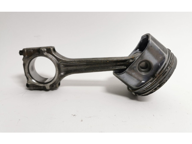 Поршень с шатуном Audi A3 S3 8P