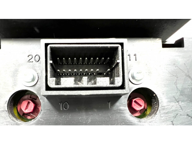 Přístrojová deska Jeep Liberty 2004 P56010496AB, 04828935AB