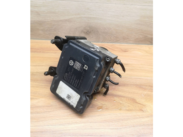 Блок АБС 1K0907379AM, 10061932671 Volkswagen Golf VI 2008 - 2013 года