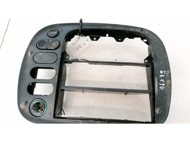 Включатель обогрева стекла с помощью электричества