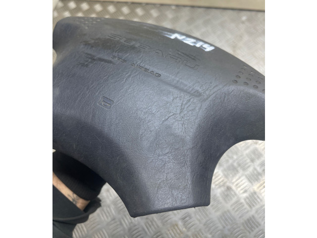 Подушка безопасности водителя 200065198Y13   Subaru Forester SF