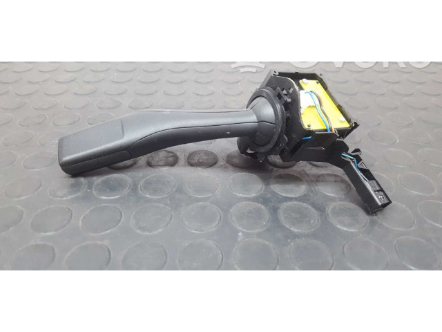 Ручка стеклоочистителей 1K0953519H Volkswagen Golf SportWagen