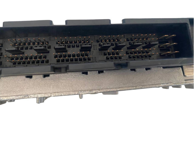 Блок управления двигателя 30637733A, 0281011078   Volvo XC90