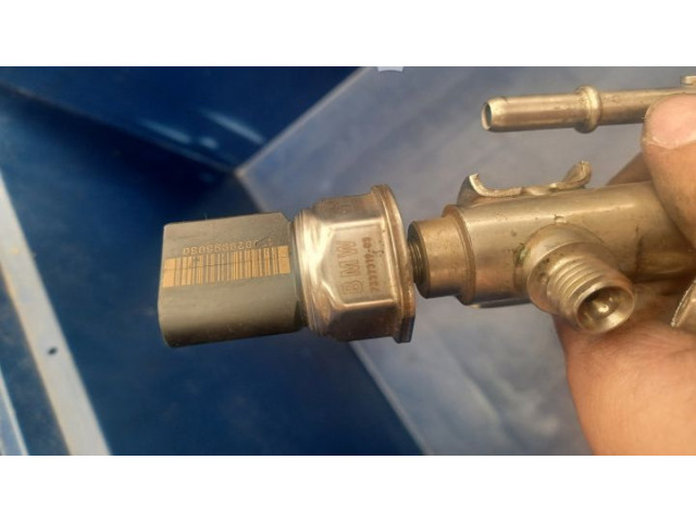 Топливная рампа BMW 5 E60 E61