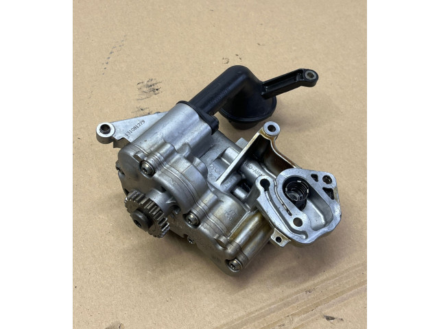 Масляный насос   06J115106AB, 06A115121  Volkswagen PASSAT B6 