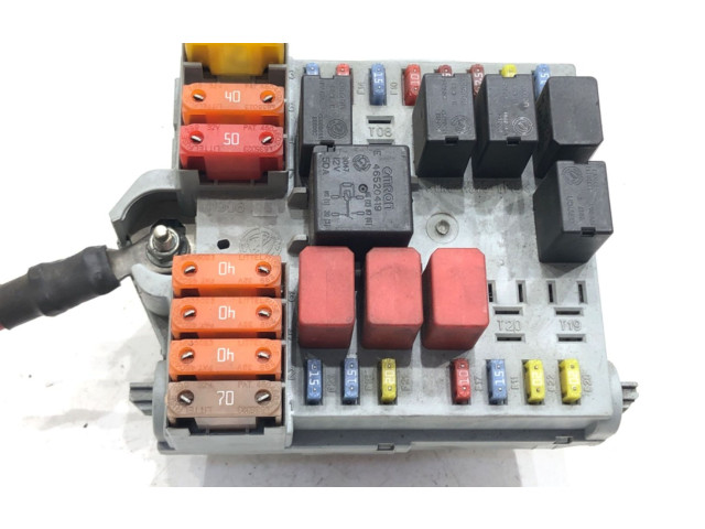 Ящик предохранителей (комплект) 50508214   Alfa Romeo 159