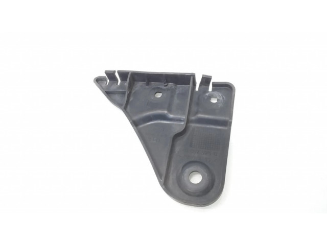 Задний держатель бампера