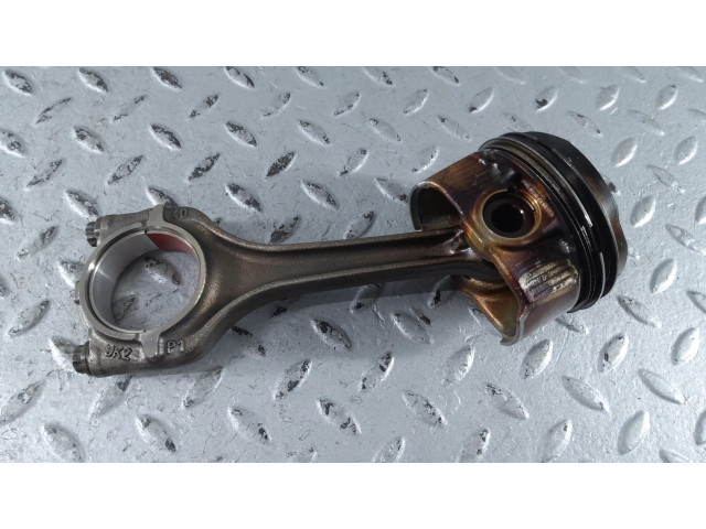  Поршень с шатуном  05C107065A, 05C198401A  Skoda Fabia Mk4 (6VA) для бензинового двигателя 1.0