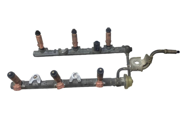 Vstřikovací lišta 2325020030 Lexus RX 330 - 350 - 400H