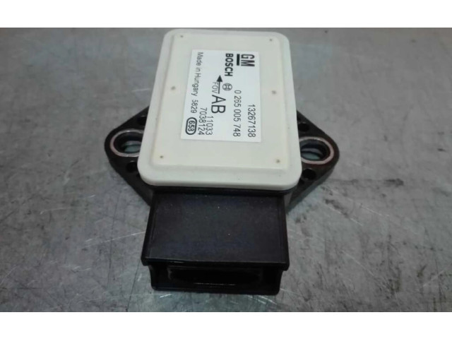 Блок управления двигателя 13267138 Opel Meriva B