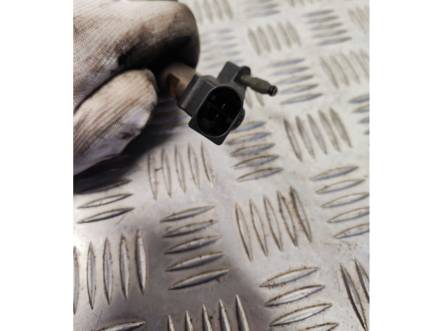 Vstřikovač 059130277CH Audi A8 S8 D4 4H CTBA