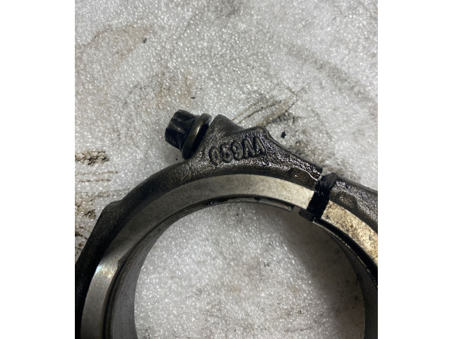 Píst 059AA   Audi A8 S8 D3 4E     