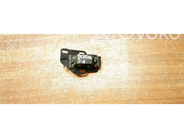 Zámek zadních dveří Citroen Berlingo 2015