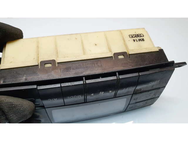 Блок управления климат-контролем RM14CB82D Mazda Premacy