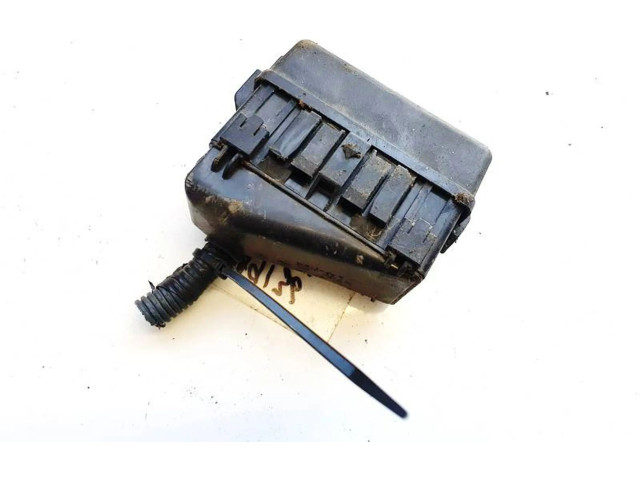   Pojistková skříňka 7154ya1   Lexus GS 300 350 430 450H 2007