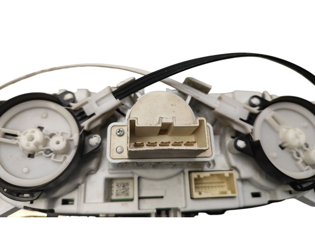 Блок управления климат-контролем 735557283, 04000000   Fiat 500L