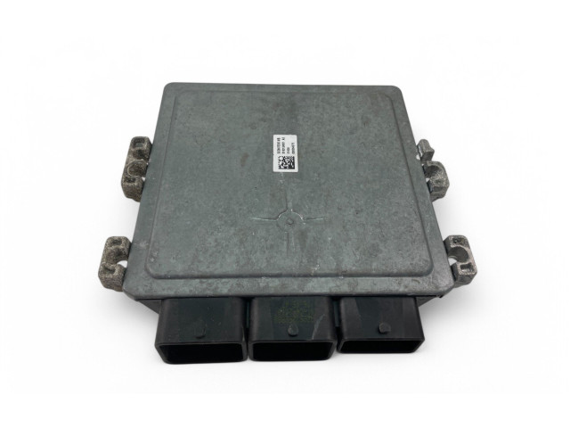 Блок управления двигателем Блок управления 30788975   Volvo C30