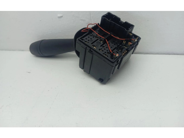 Переключатель дворников 8201168003 Dacia Logan II