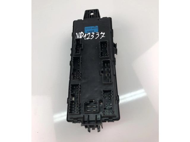 Блок предохранителей 4464 Mitsubishi Eclipse