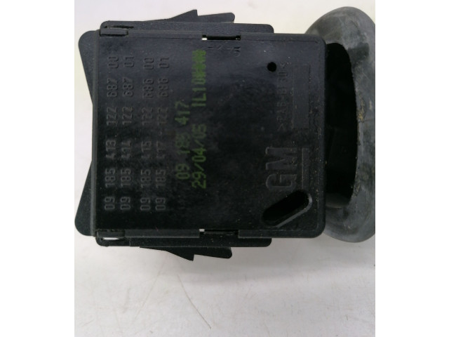 Ручка стеклоочистителей 09185417 Opel Meriva A