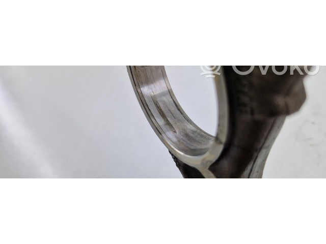 Píst Audi A4 S4 B9 pro naftový motor 3.0 CRTC