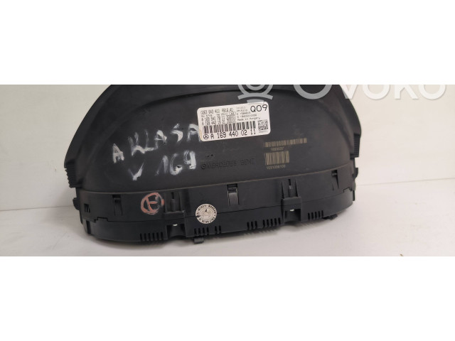 Панель приборов A1694400211   Mercedes-Benz A W169       