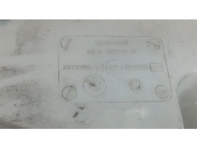 Бачок оконной жидкости    