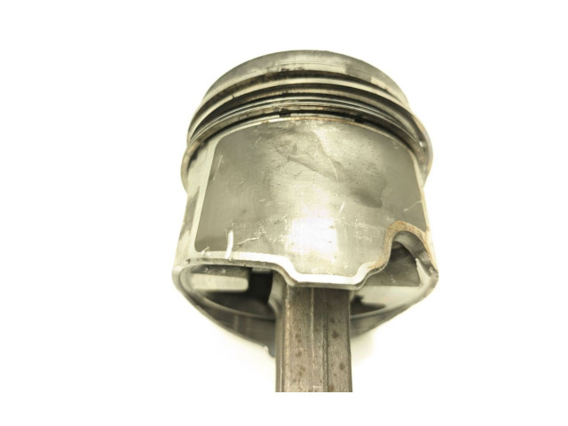 Píst G8T716   Renault Espace III    G8T716 