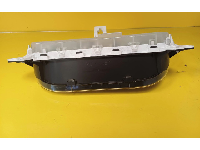 Přístrojová deska  Mazda 5 2006 CECC34C  