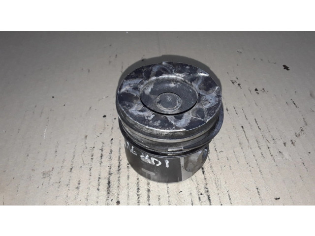 Поршень W071 Citroen C3 Picasso для дизельного двигателя 1.6