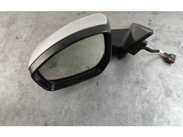 Zpětné zrcátko Jaguar F-Pace 2017 T4A5609