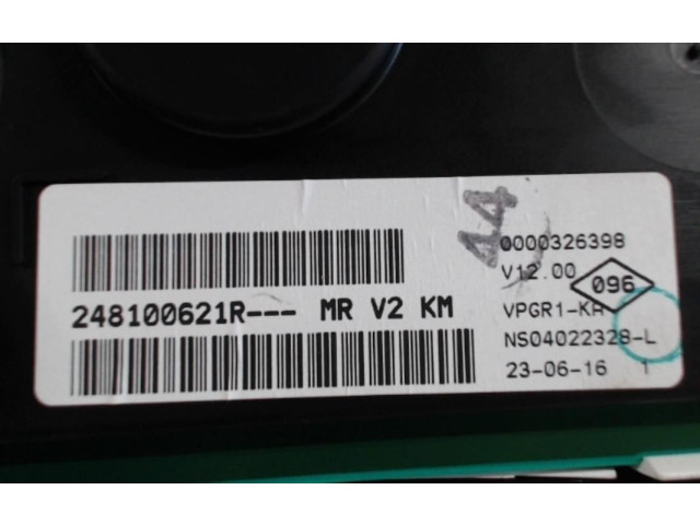 Панель приборов Dacia Duster