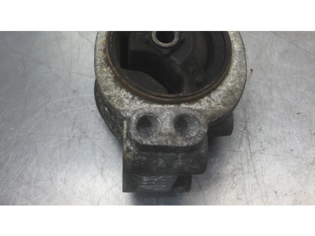 Подушка двигателя