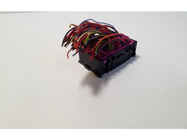 Pojistková skříňka 7H0937617 Volkswagen Transporter - Caravelle T5 2014