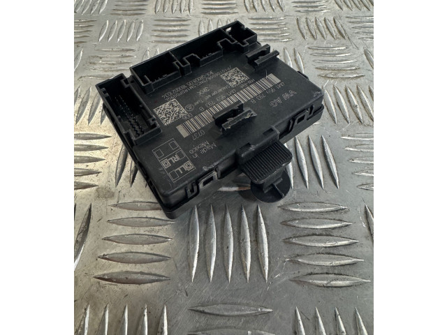 Řídící jednotka 4M1959793B   Audi Q7 4M 2016