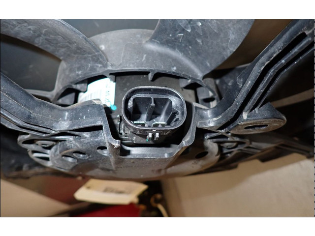 Вентилятор радиатора 9801666680 Peugeot 2008 I