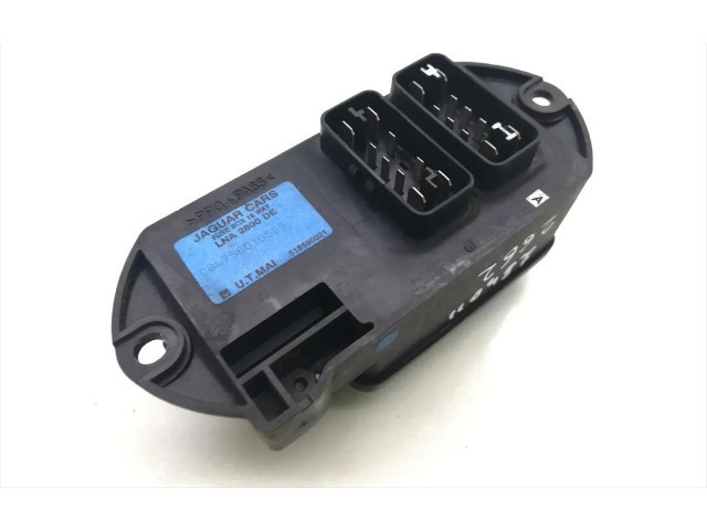 Блок предохранителей LNA2800DE, 518590021 Jaguar XJ X300