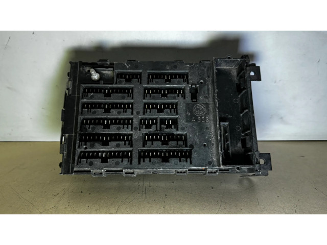 Pojistková skříňka 7686773, 82461739 Alfa Romeo 145 - 146 1995