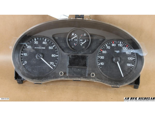 Přístrojová deska  Citroen Berlingo 2011 9666904880, 9801642280  