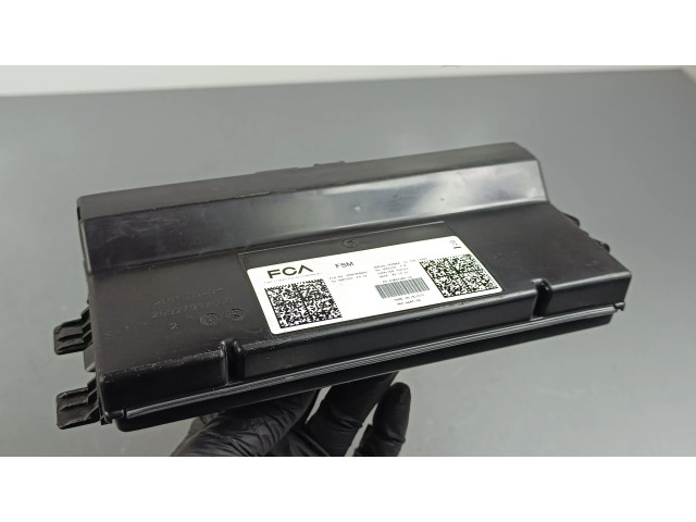 Блок управления 68469600AG   Jeep Grand Cherokee WL