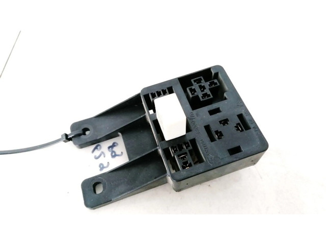 Блок предохранителей  9118038000, 91180-38000   Hyundai Sonata    