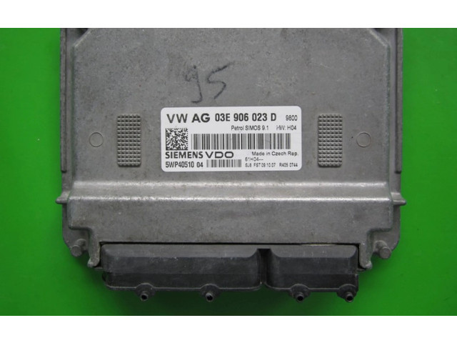 Блок управления двигателем Блок управления 03E906023D, 5WP40510 Skoda Fabia Mk2 (5J)