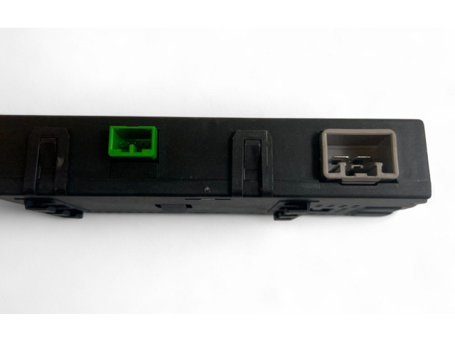 Блок управления 30716987   Volvo V70