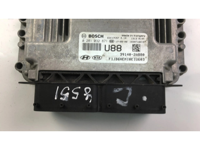 Řídící jednotka 391402A880, 0281032871 KIA Ceed 2017