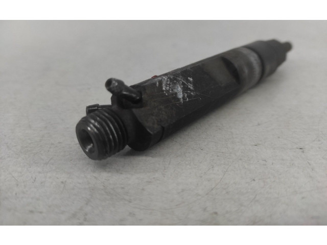 Vstřikovač 028130201G Audi 80 90 S2 B4 1Z