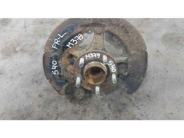 Передний поворотный кулак (ступица, цапфа)